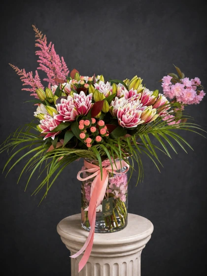 Pembe Lilyum